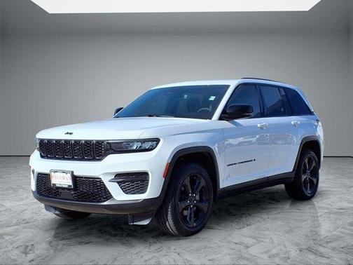 2023 Jeep Grand Cherokee Altitude