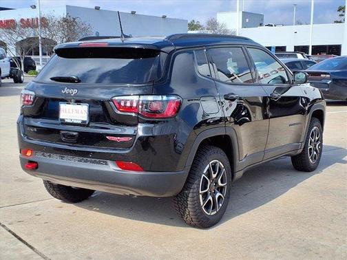 2026 Jeep Compass Trailhawk