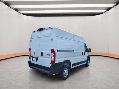 Bright White Clearcoat 2026 RAM ProMaster 1500 Base