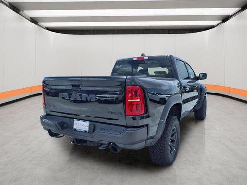 Diamond Black 2026 RAM 1500 RHO