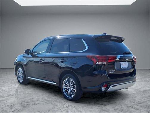 2022 Mitsubishi Outlander PHEV SEL