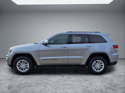 2020 Jeep Grand Cherokee Laredo E