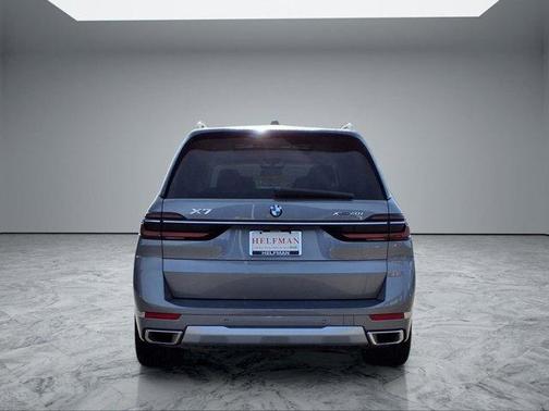 2023 BMW X7 xDrive40i
