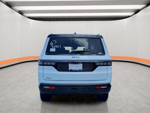 Bright White Clearcoat 2026 Jeep Grand Wagoneer UPLAND