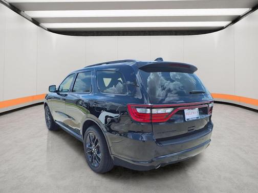 Black Clearcoat 2026 Dodge Durango GT