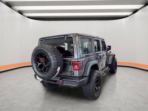 Granite Crystal Clearcoat Metallic 2026 Jeep Wrangler Sport