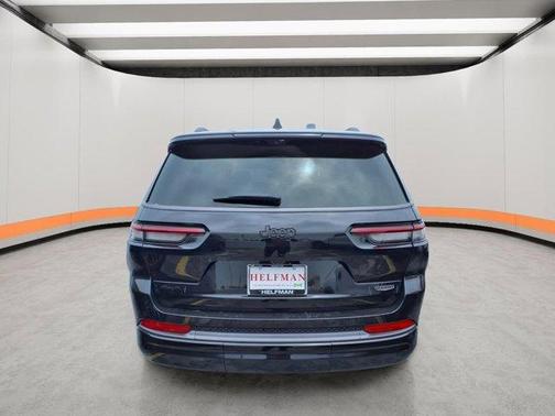 Diamond Black 2026 Jeep Grand Cherokee L Summit