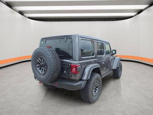 Granite Crystal Clearcoat Metallic 2026 Jeep Wrangler Rubicon
