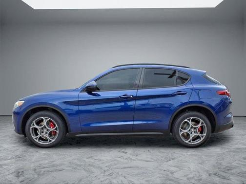 2023 Alfa Romeo Stelvio Sprint