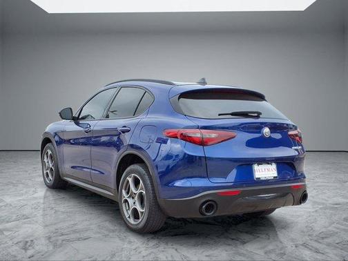 2023 Alfa Romeo Stelvio Sprint