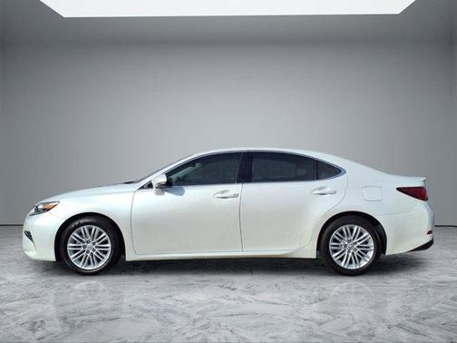 2016 Lexus ES 350 Base