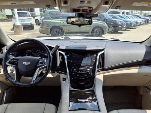 2020 Cadillac Escalade Premium Luxury