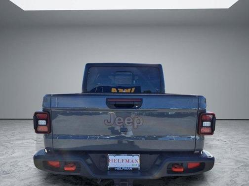 Sting Gray Clearcoat 2022 Jeep Gladiator Mojave