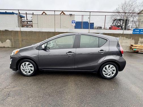 2015 Toyota Prius c Four
