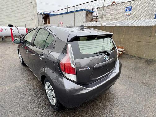 2015 Toyota Prius c Four