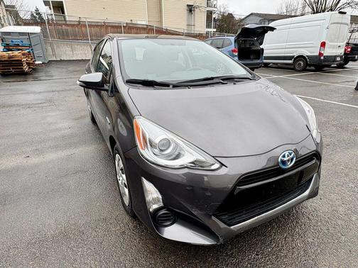 2015 Toyota Prius c Four
