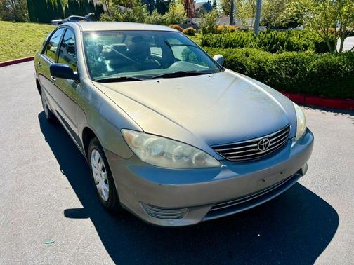 Phantom Gray Pearl 2005 Toyota Camry LE