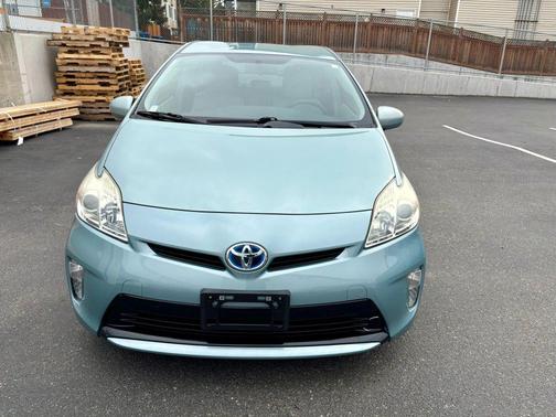 2015 Toyota Prius Three