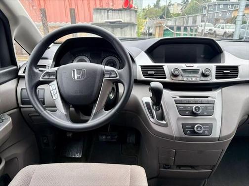 2016 Honda Odyssey LX