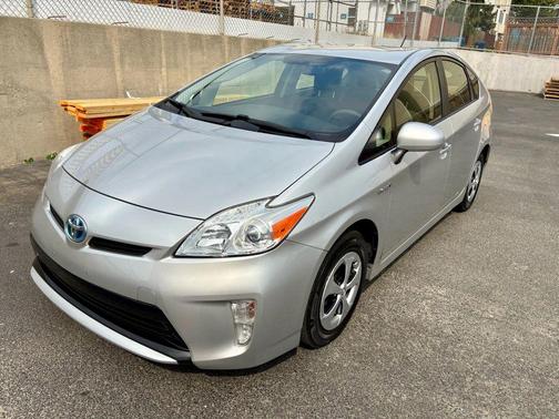 2013 Toyota Prius Two
