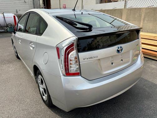 2013 Toyota Prius Two
