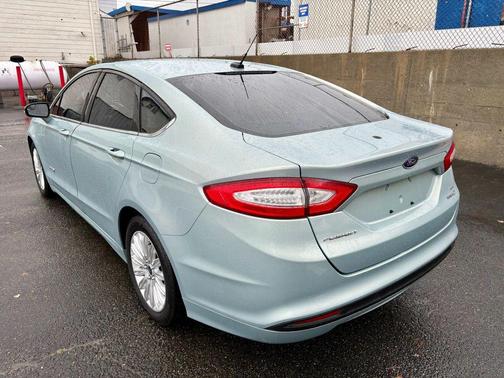 2013 Ford Fusion Hybrid SE Hybrid