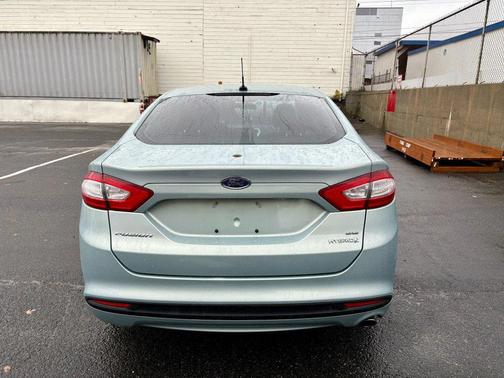 2013 Ford Fusion Hybrid SE Hybrid