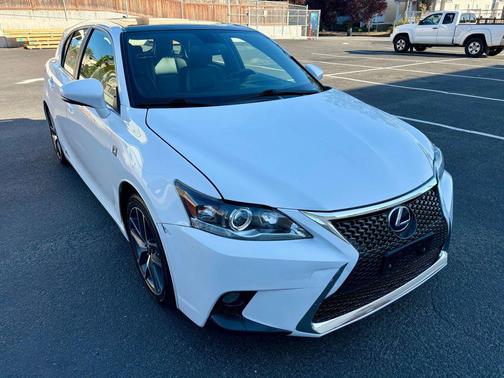 2016 Lexus CT 200h Base
