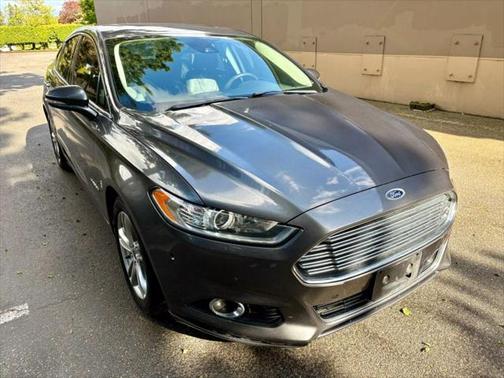2016 Ford Fusion Hybrid Titanium