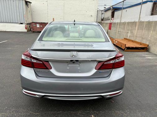 2017 Honda Accord Hybrid Base