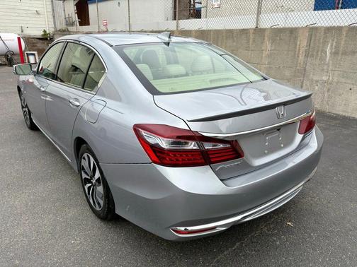 2017 Honda Accord Hybrid Base