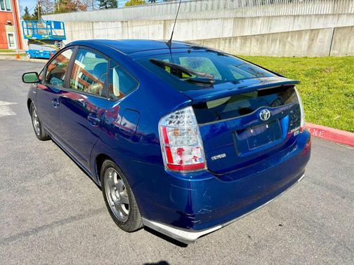 Blue 2008 Toyota Prius Touring