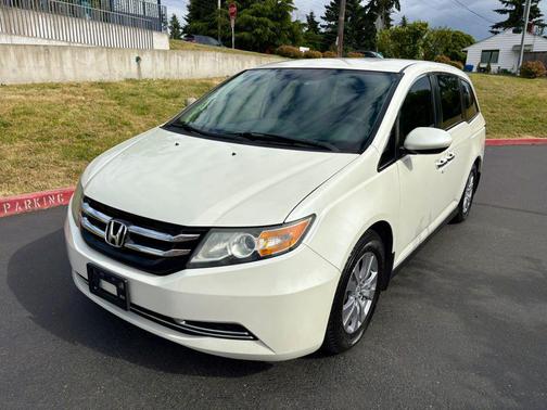 White Diamond Pearl 2015 Honda Odyssey EX