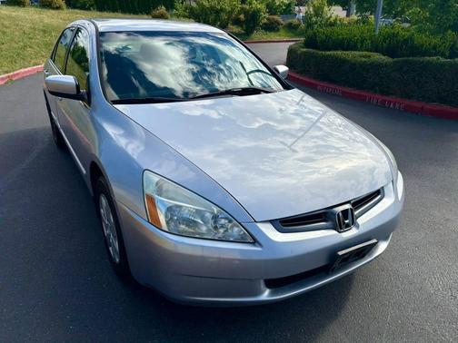 Satin Silver Metallic 2004 Honda Accord 2.4 LX