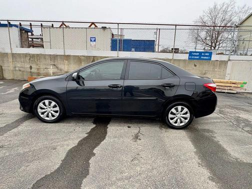 2016 Toyota Corolla LE Plus