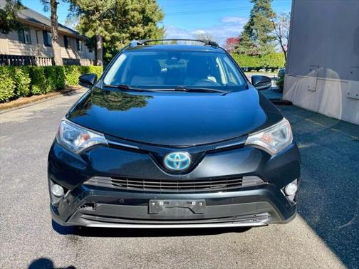 2018 Toyota RAV4 Hybrid XLE