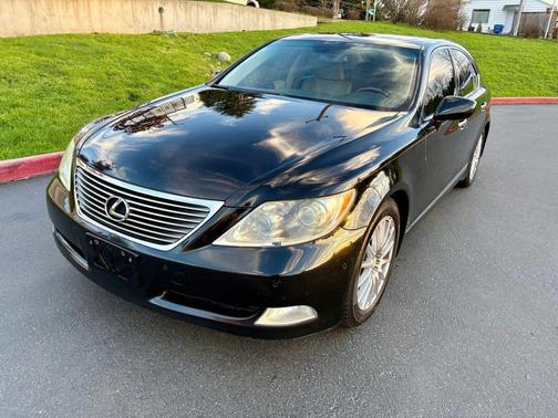 2007 Lexus LS 460 Base