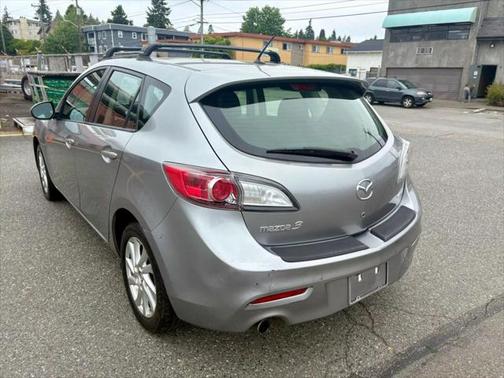 2013 Mazda Mazda3 i Touring