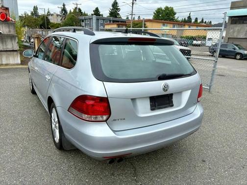 2012 Volkswagen Jetta SportWagen TDI