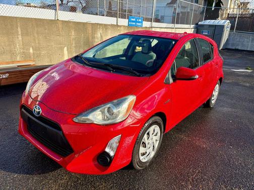 2015 Toyota Prius c One
