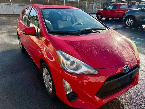 2015 Toyota Prius c One