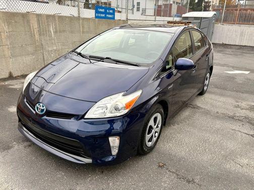 2015 Toyota Prius Two
