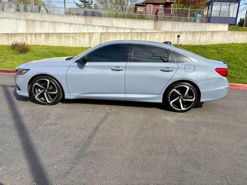 Sonic Gray Pearl 2021 Honda Accord Sport 2.0T