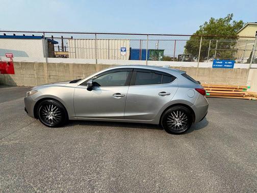 2015 Mazda Mazda3 s Touring
