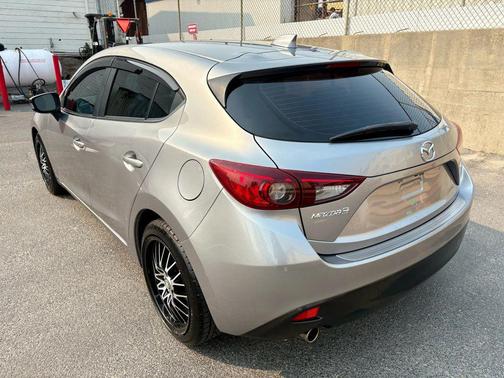 2015 Mazda Mazda3 s Touring