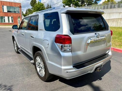 Classic Silver Metallic 2010 Toyota 4Runner Limited
