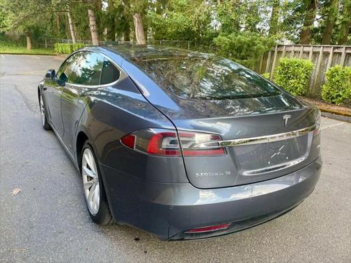 2017 Tesla Model S 90D