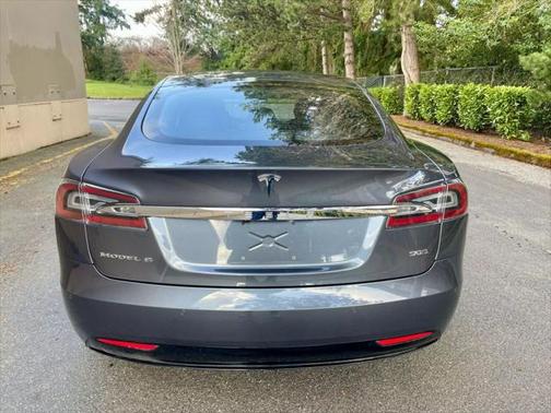 2017 Tesla Model S 90D