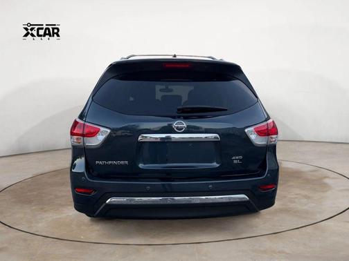2016 Nissan Pathfinder SL