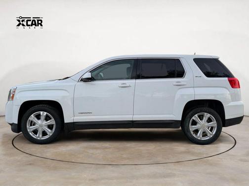 White 2017 GMC Terrain SLE-1